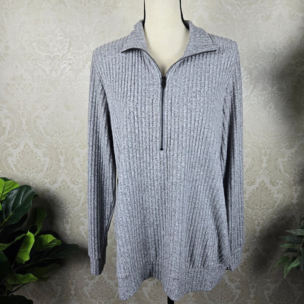 Torrid Size 1 (US 1X 14-16) Light Gray Half Zip Sweater Ribbed Long Sleeve